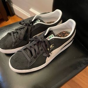 Men’s Puma Black Suede Sneakers, US size 9.5.